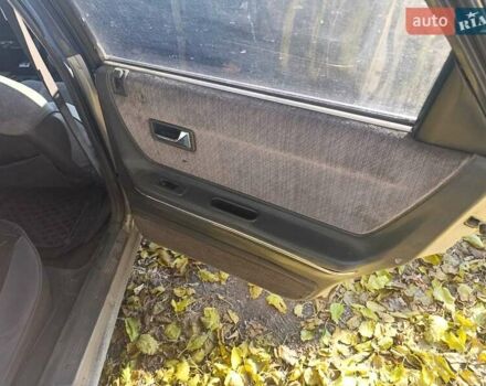 Мазда 626 1991 в Ахтырке на Automoto.ua Серый Мазда 626, объемом двигателя 2.2 л и пробегом 400 тыс. км за 2800 $, фото 10 на Automoto.ua