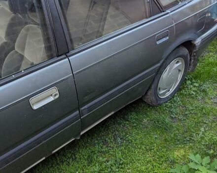 Серый Мазда 626, объемом двигателя 2 л и пробегом 190 тыс. км за 550 $, фото 3 на Automoto.ua