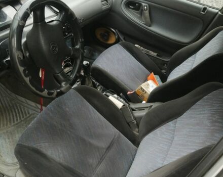 Серый Мазда 626, объемом двигателя 1.8 л и пробегом 1 тыс. км за 1800 $, фото 7 на Automoto.ua