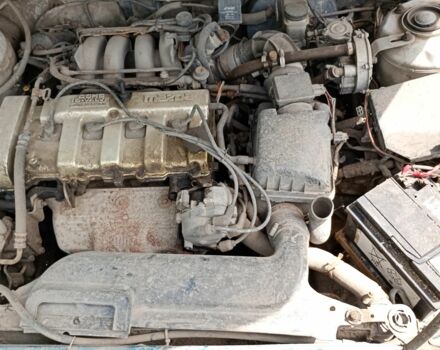 Серый Мазда 626, объемом двигателя 1.8 л и пробегом 650 тыс. км за 1050 $, фото 5 на Automoto.ua