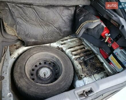 Сірий Мазда 626, об'ємом двигуна 2 л та пробігом 496 тис. км за 2200 $, фото 4 на Automoto.ua