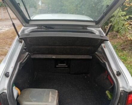 Серый Мазда 626, объемом двигателя 2 л и пробегом 2 тыс. км за 2040 $, фото 4 на Automoto.ua