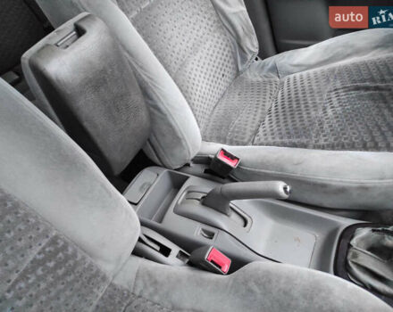 Сірий Мазда 626, об'ємом двигуна 2 л та пробігом 379 тис. км за 2499 $, фото 20 на Automoto.ua