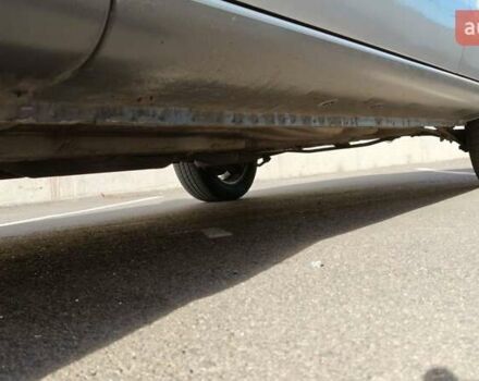 Серый Мазда 626, объемом двигателя 2 л и пробегом 256 тыс. км за 3550 $, фото 2 на Automoto.ua