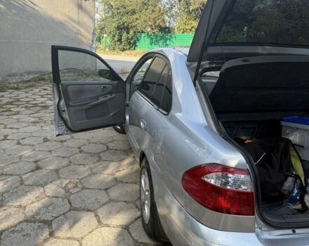 Сірий Мазда 626, об'ємом двигуна 1.8 л та пробігом 299 тис. км за 2500 $, фото 7 на Automoto.ua