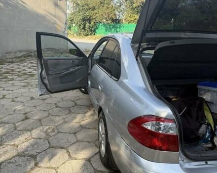 Сірий Мазда 626, об'ємом двигуна 1.8 л та пробігом 299 тис. км за 2500 $, фото 6 на Automoto.ua