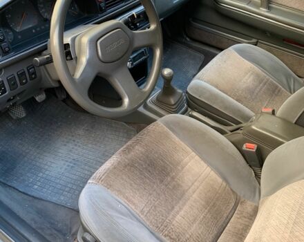 Серый Мазда 626, объемом двигателя 2.2 л и пробегом 430 тыс. км за 705 $, фото 8 на Automoto.ua