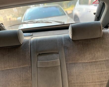 Серый Мазда 626, объемом двигателя 2.2 л и пробегом 430 тыс. км за 705 $, фото 6 на Automoto.ua