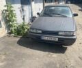 Серый Мазда 626, объемом двигателя 2 л и пробегом 300 тыс. км за 900 $, фото 1 на Automoto.ua