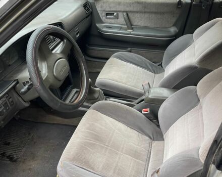 Серый Мазда 626, объемом двигателя 2 л и пробегом 200 тыс. км за 950 $, фото 16 на Automoto.ua
