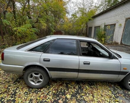 Серый Мазда 626, объемом двигателя 2 л и пробегом 200 тыс. км за 950 $, фото 4 на Automoto.ua