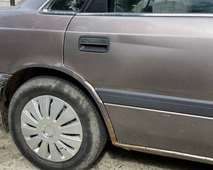 Сірий Мазда 626, об'ємом двигуна 1.99 л та пробігом 367 тис. км за 1400 $, фото 8 на Automoto.ua