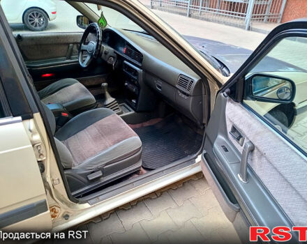 Сірий Мазда 626, об'ємом двигуна 2 л та пробігом 0 тис. км за 1500 $, фото 6 на Automoto.ua