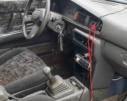 Серый Мазда 626, объемом двигателя 2 л и пробегом 400 тыс. км за 1547 $, фото 4 на Automoto.ua