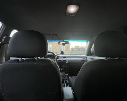 Серый Мазда 626, объемом двигателя 1.8 л и пробегом 500 тыс. км за 1500 $, фото 4 на Automoto.ua