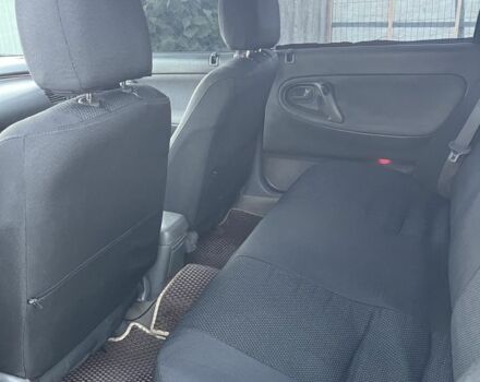 Серый Мазда 626, объемом двигателя 1.8 л и пробегом 500 тыс. км за 1500 $, фото 6 на Automoto.ua