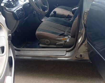 Сірий Мазда 626, об'ємом двигуна 1.8 л та пробігом 500 тис. км за 1500 $, фото 4 на Automoto.ua