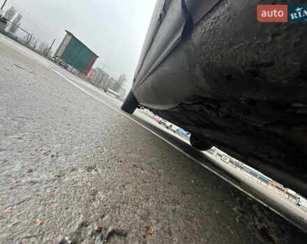 Серый Мазда 626, объемом двигателя 2.5 л и пробегом 250 тыс. км за 1500 $, фото 6 на Automoto.ua