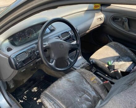 Серый Мазда 626, объемом двигателя 2 л и пробегом 250 тыс. км за 850 $, фото 5 на Automoto.ua