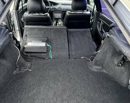 Серый Мазда 626, объемом двигателя 2.5 л и пробегом 300 тыс. км за 2200 $, фото 3 на Automoto.ua