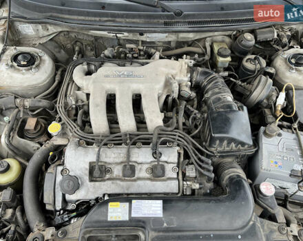 Серый Мазда 626, объемом двигателя 2.5 л и пробегом 300 тыс. км за 2200 $, фото 1 на Automoto.ua