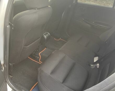 Серый Мазда 626, объемом двигателя 2 л и пробегом 290 тыс. км за 2900 $, фото 5 на Automoto.ua