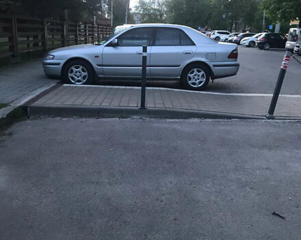 Серый Мазда 626, объемом двигателя 2 л и пробегом 288 тыс. км за 3500 $, фото 3 на Automoto.ua