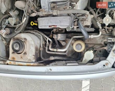 Серый Мазда 626, объемом двигателя 2 л и пробегом 319 тыс. км за 3200 $, фото 45 на Automoto.ua