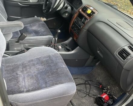 Серый Мазда 626, объемом двигателя 2 л и пробегом 330 тыс. км за 1193 $, фото 3 на Automoto.ua