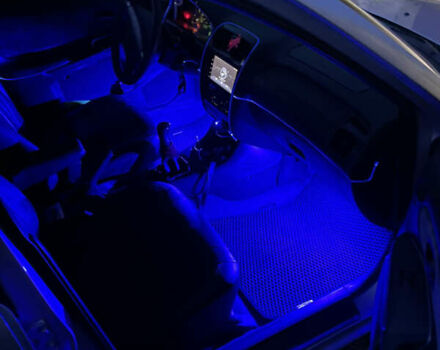 Серый Мазда 626, объемом двигателя 1.99 л и пробегом 450 тыс. км за 3333 $, фото 4 на Automoto.ua