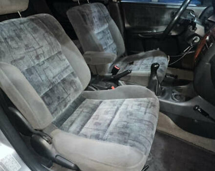 Сірий Мазда 626, об'ємом двигуна 2 л та пробігом 105 тис. км за 3800 $, фото 26 на Automoto.ua