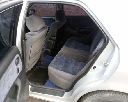 Серый Мазда 626, объемом двигателя 2 л и пробегом 333 тыс. км за 2500 $, фото 10 на Automoto.ua