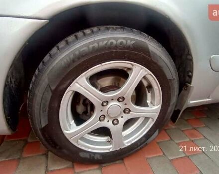 Серый Мазда 626, объемом двигателя 2 л и пробегом 341 тыс. км за 3500 $, фото 5 на Automoto.ua