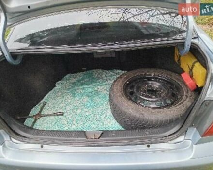 Серый Мазда 626, объемом двигателя 1.84 л и пробегом 312 тыс. км за 4500 $, фото 12 на Automoto.ua