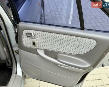 Сірий Мазда 626, об'ємом двигуна 2 л та пробігом 377 тис. км за 2222 $, фото 8 на Automoto.ua