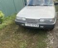 Сірий Мазда 626, об'ємом двигуна 2 л та пробігом 243 тис. км за 1099 $, фото 1 на Automoto.ua
