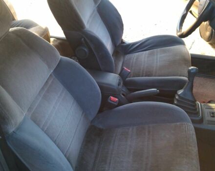 Серый Мазда 626, объемом двигателя 2 л и пробегом 400 тыс. км за 2300 $, фото 5 на Automoto.ua