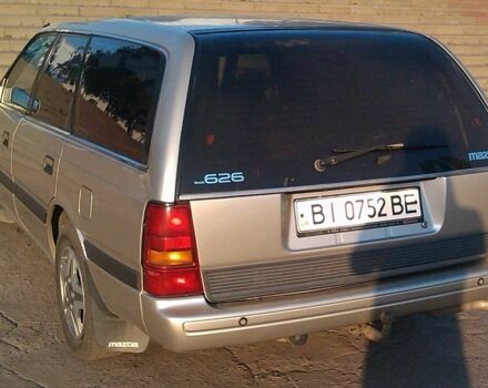 Серый Мазда 626, объемом двигателя 2 л и пробегом 400 тыс. км за 2300 $, фото 2 на Automoto.ua