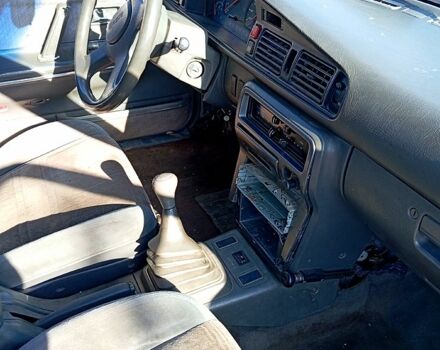 Серый Мазда 626, объемом двигателя 2 л и пробегом 318 тыс. км за 800 $, фото 5 на Automoto.ua