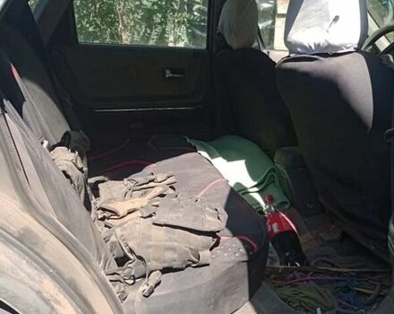 Сірий Мазда 626, об'ємом двигуна 2 л та пробігом 250 тис. км за 800 $, фото 7 на Automoto.ua