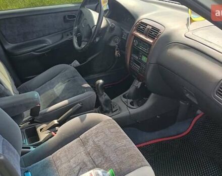 Серый Мазда 626, объемом двигателя 2 л и пробегом 270 тыс. км за 2700 $, фото 10 на Automoto.ua