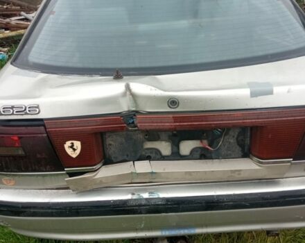 Серый Мазда 626, объемом двигателя 2 л и пробегом 500 тыс. км за 800 $, фото 10 на Automoto.ua