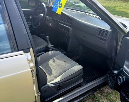 Серый Мазда 626, объемом двигателя 2 л и пробегом 370 тыс. км за 1950 $, фото 7 на Automoto.ua