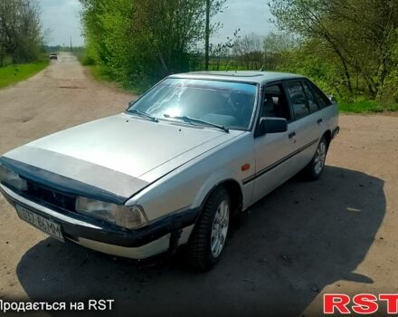 Серый Мазда 626, объемом двигателя 20 л и пробегом 345 тыс. км за 1300 $, фото 3 на Automoto.ua