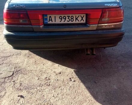 Серый Мазда 626, объемом двигателя 2 л и пробегом 400 тыс. км за 716 $, фото 2 на Automoto.ua