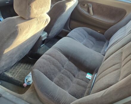 Серый Мазда 626, объемом двигателя 2 л и пробегом 347 тыс. км за 1100 $, фото 6 на Automoto.ua