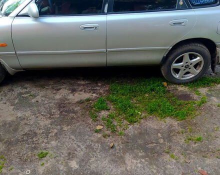 Сірий Мазда 626, об'ємом двигуна 2 л та пробігом 600 тис. км за 1750 $, фото 4 на Automoto.ua