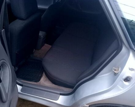 Сірий Мазда 626, об'ємом двигуна 2 л та пробігом 494 тис. км за 2600 $, фото 4 на Automoto.ua