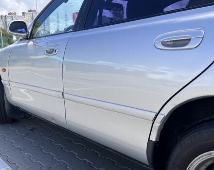 Серый Мазда 626, объемом двигателя 2.5 л и пробегом 300 тыс. км за 2200 $, фото 5 на Automoto.ua