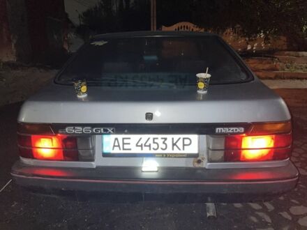 Сірий Мазда 626, об'ємом двигуна 2 л та пробігом 420 тис. км за 826 $, фото 1 на Automoto.ua